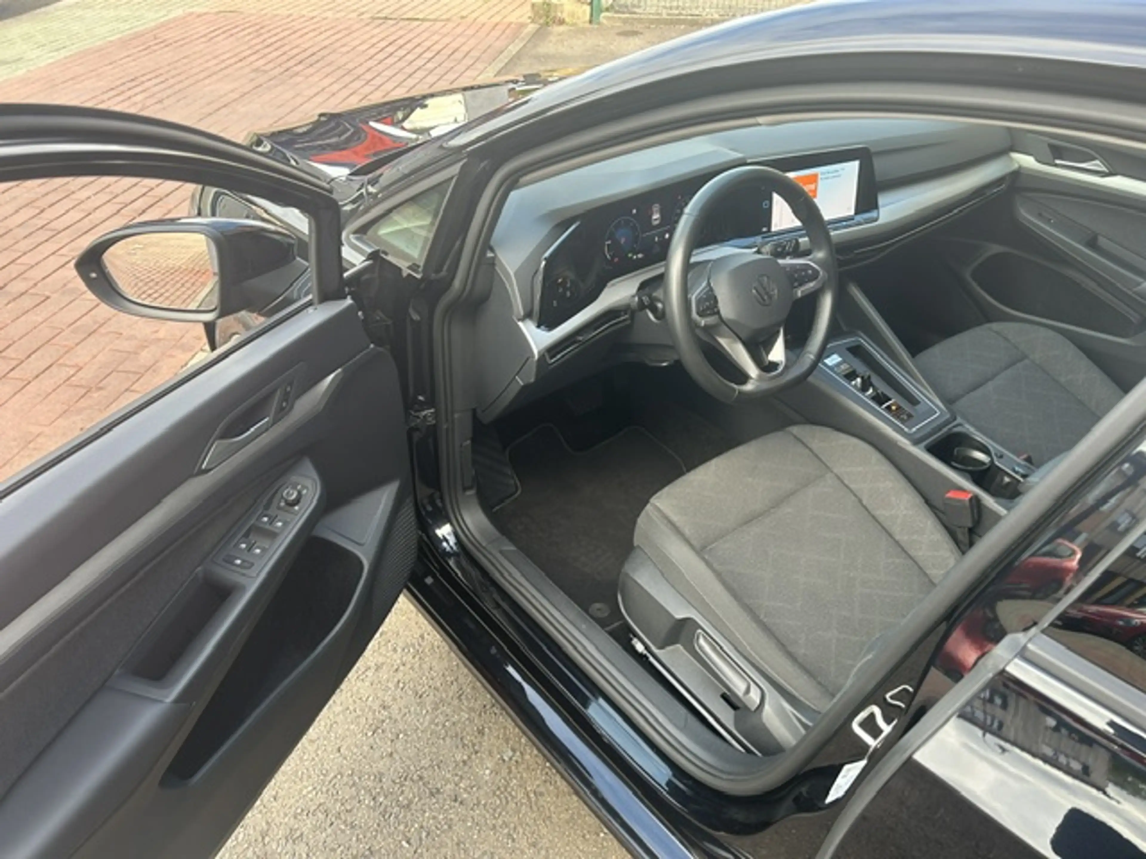 Volkswagen Golf Golf 2.0 SCR TDi Life Business DSG - Très belle! Garantie — photo 11