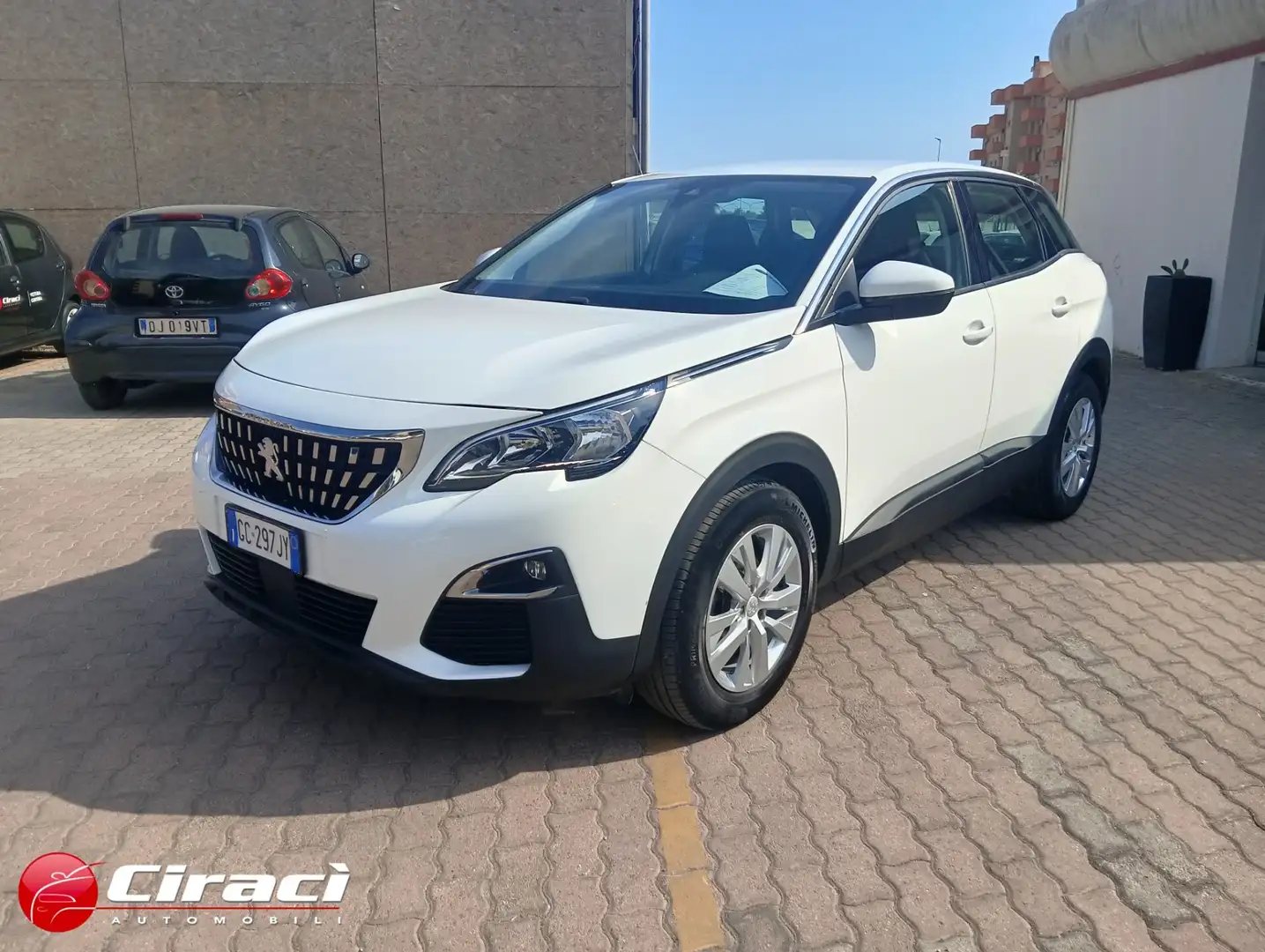 Peugeot 3008 BlueHDi 130 S&S EAT8 Business Bianco - 1