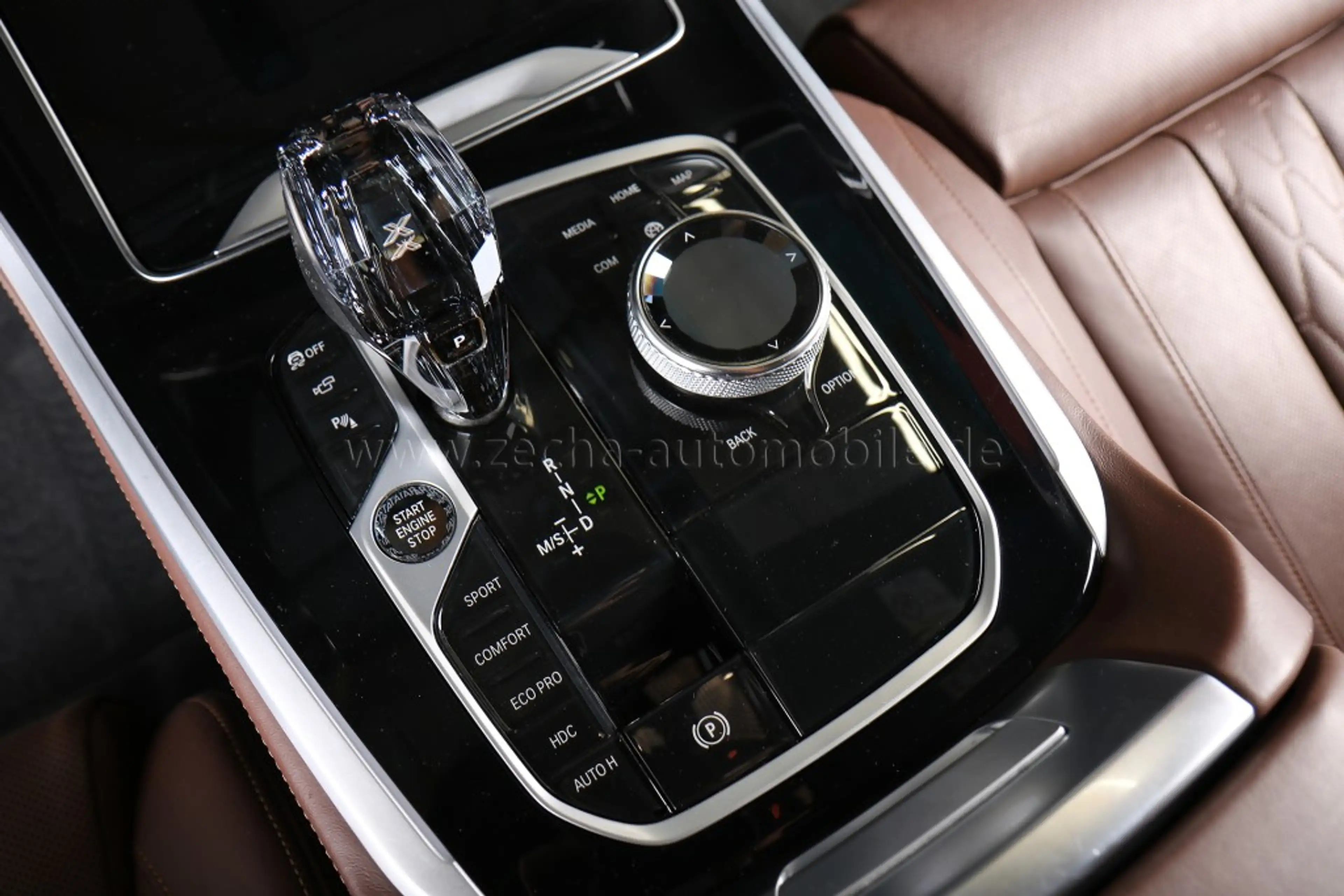 BMW X5 xDr.40d M-Sportp.AHK.Panod.Sitzbel.DrivProf.Park+ — photo 9