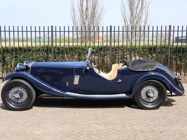 Oldtimer Riley view 5