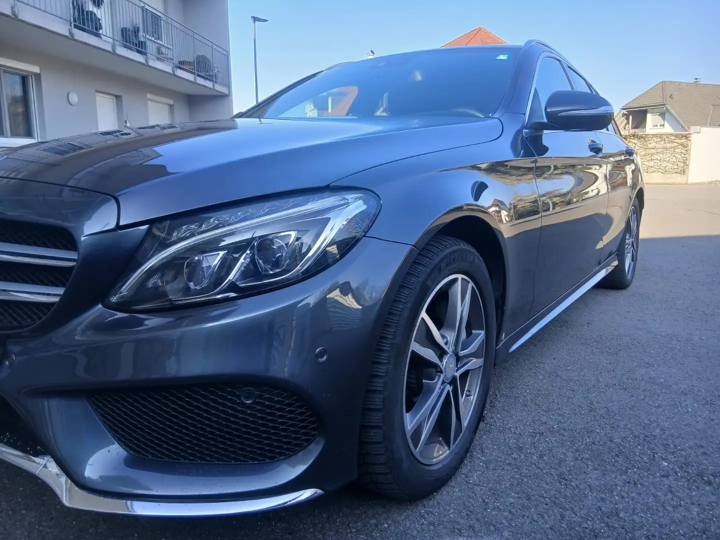 Mercedes-Benz C 220 C 220 T BlueTEC A-Edition Aut. A-Edition AMG Grau - 1