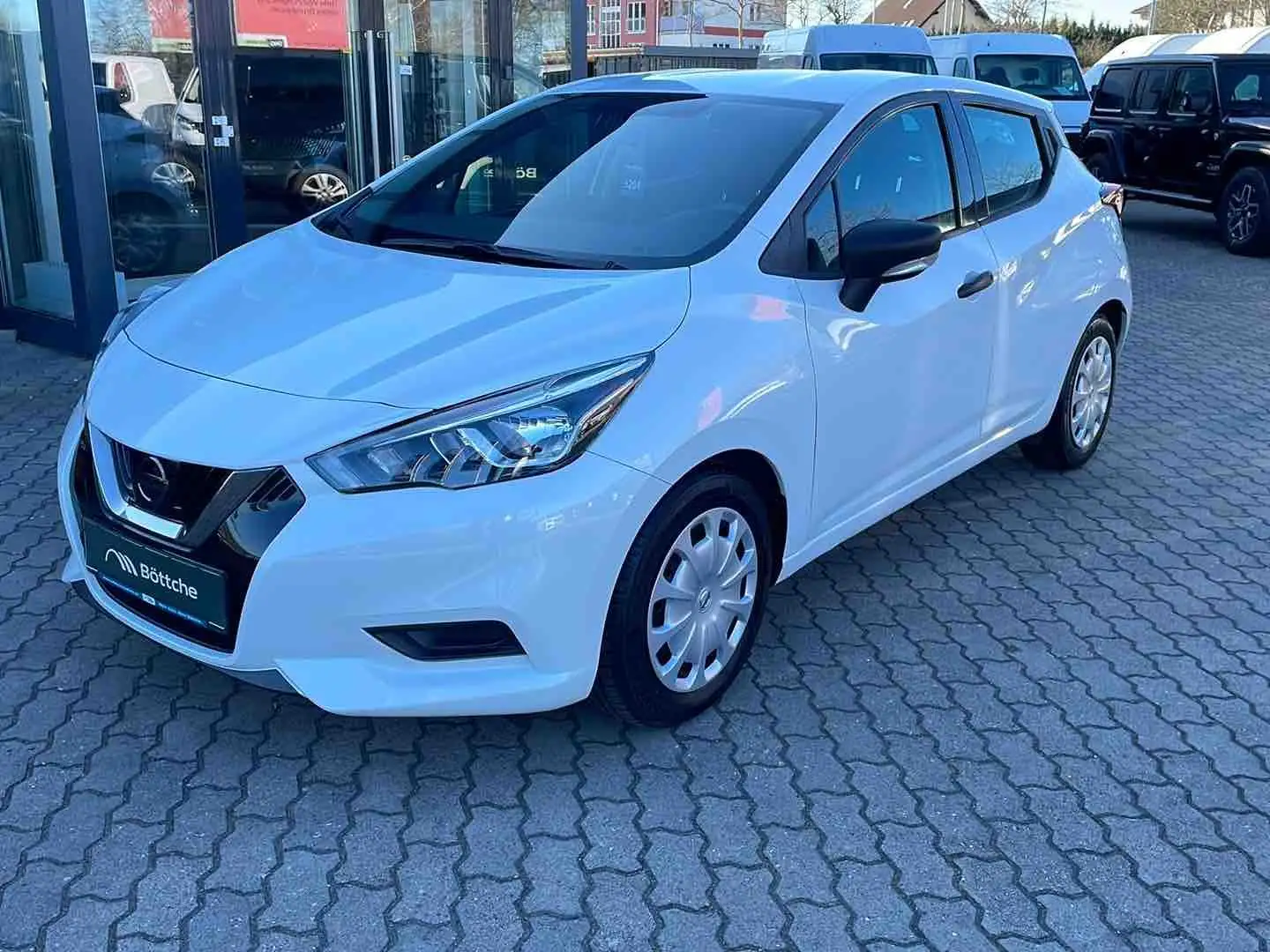 Nissan Micra 1.0 12V KAT Weiß - 2