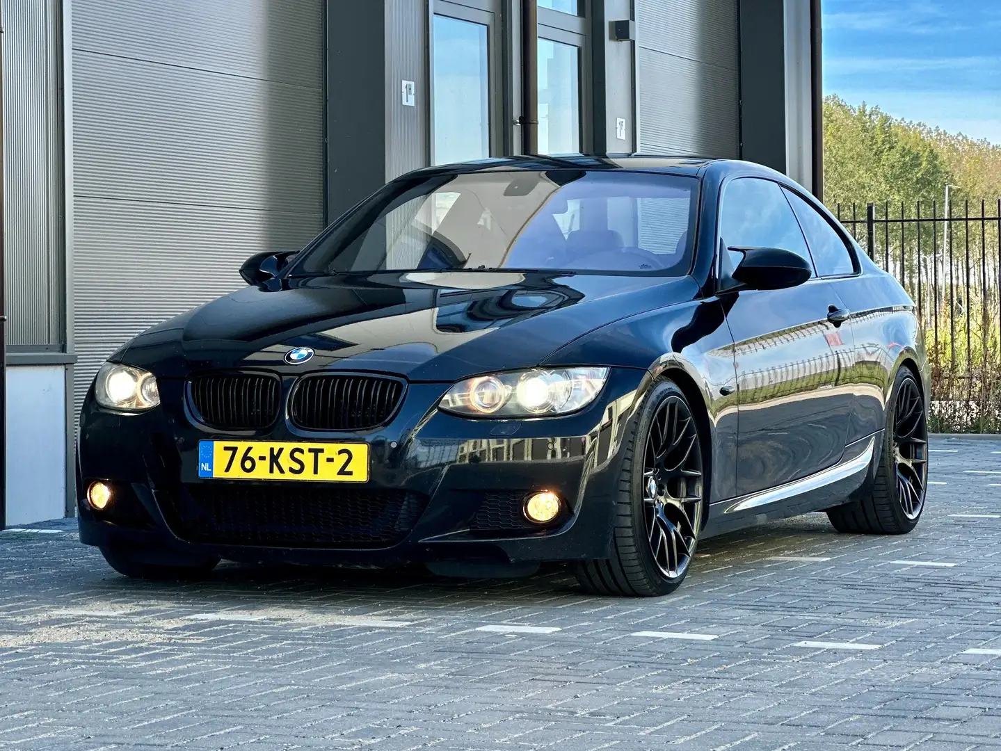 BMW 335 Zwart - 1