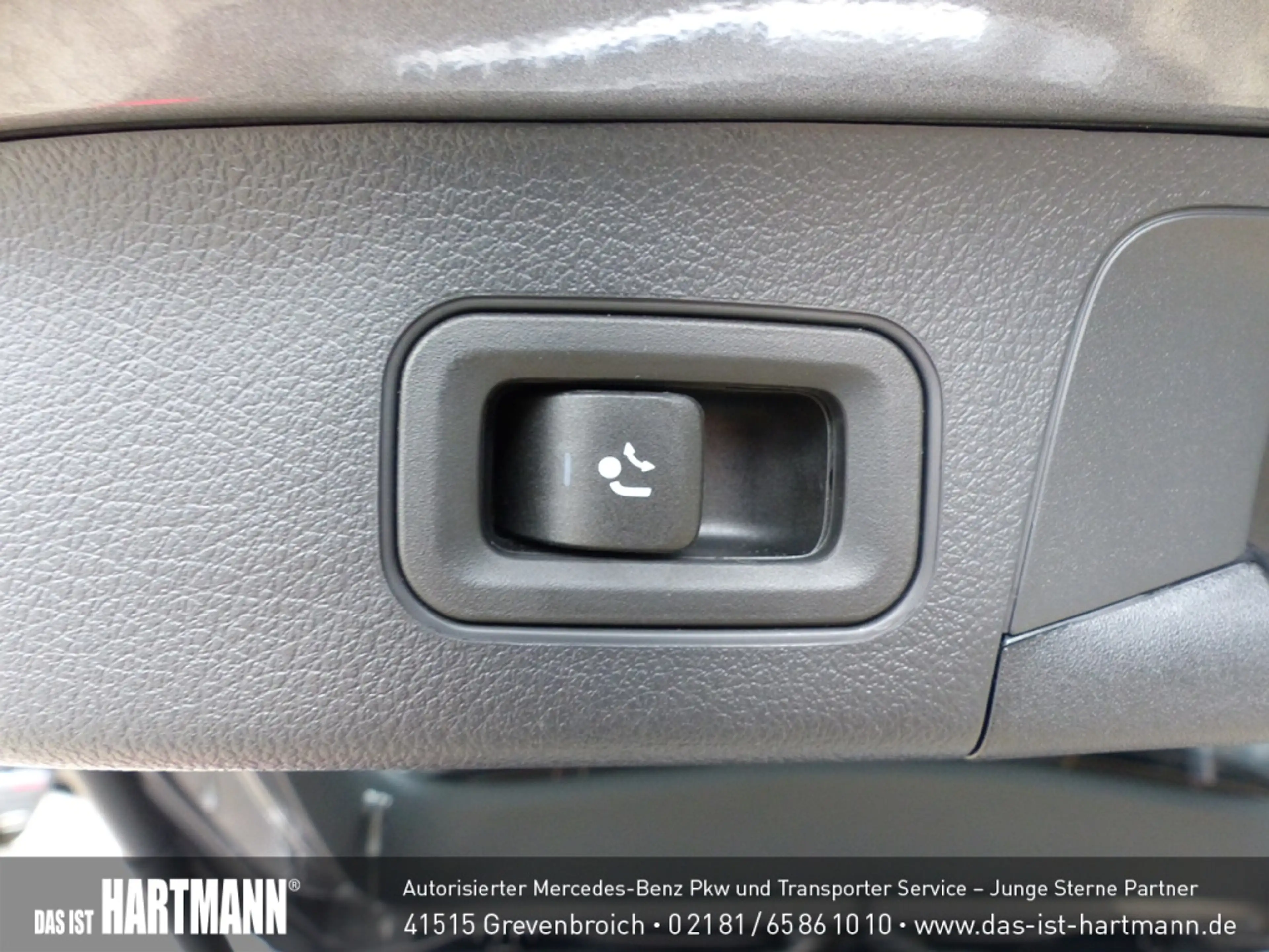 Mercedes-Benz EQA 250 + 250+ //ELECTRIC-ART+AHK+NIGHT+MEMORY-PK — photo 14