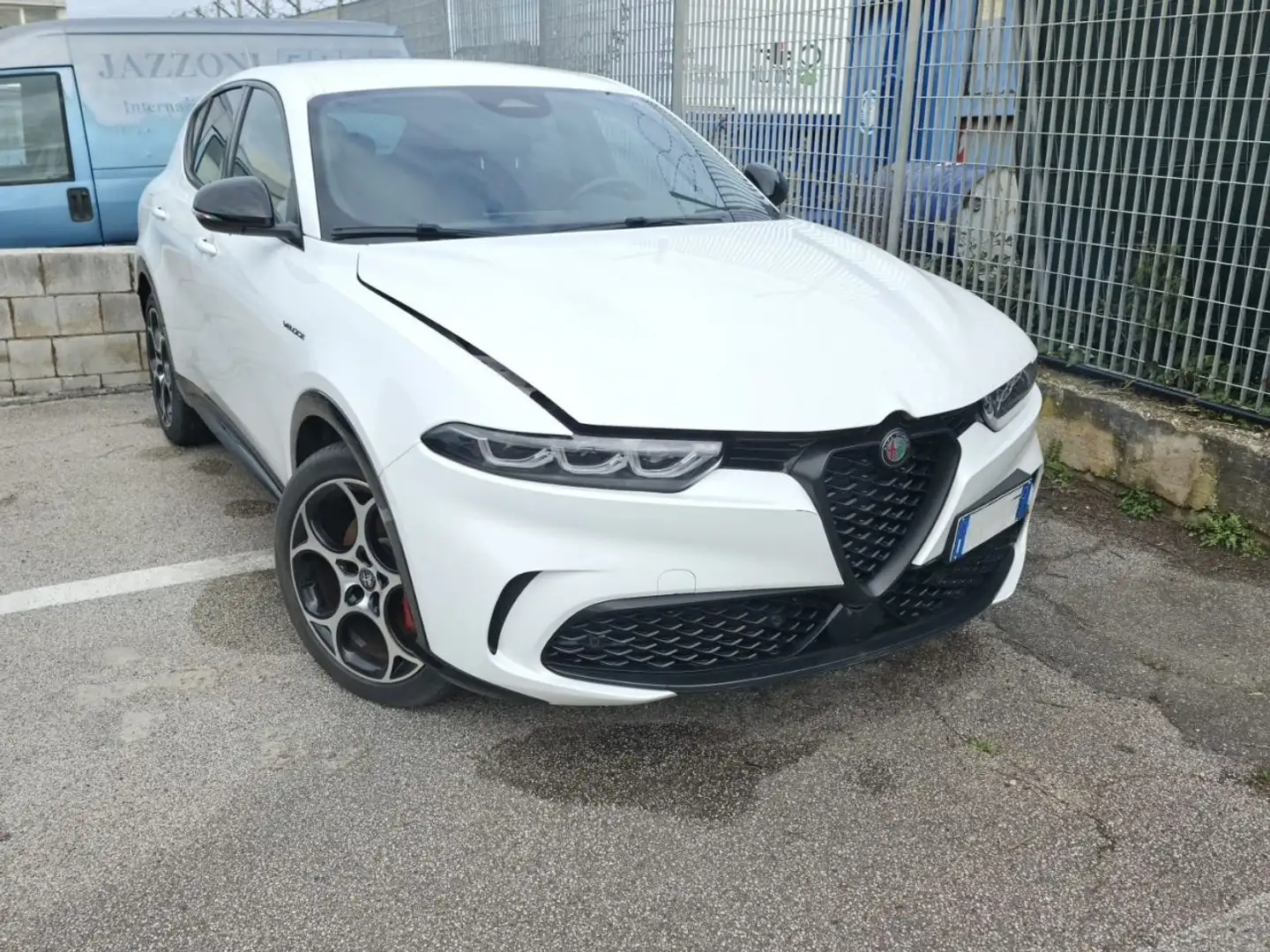 Alfa Romeo Tonale 1.5 Hybrid Veloce Blanc - 1