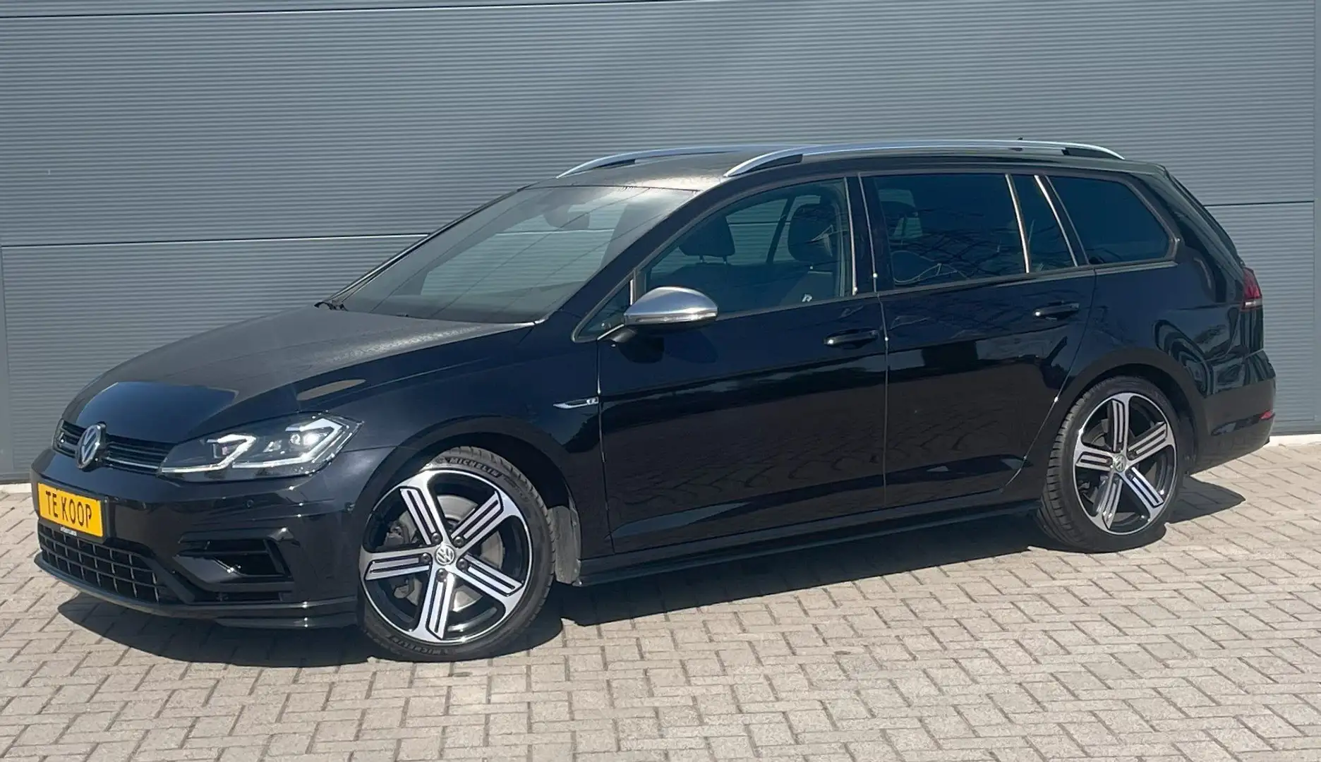 Volkswagen Golf Variant R 2.0 TSI BMT 4Motion DSG Noir - 1