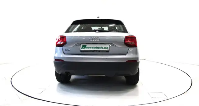 Audi Q2 view 4