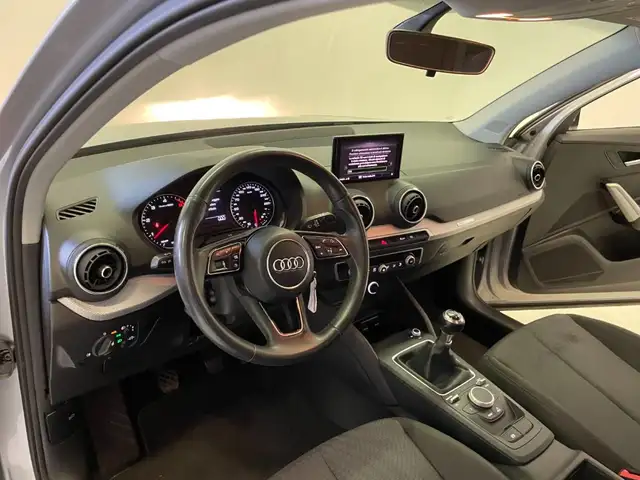 Audi Q2 view 15