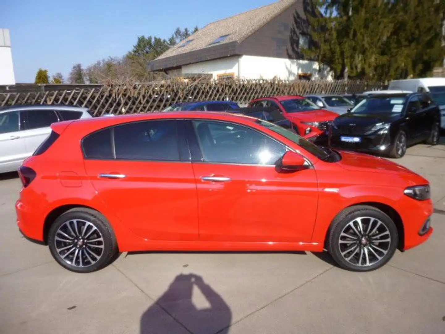 Fiat Tipo Life/Leder/Navi/Kamera/LED/PDC/CarPlay Rot - 2