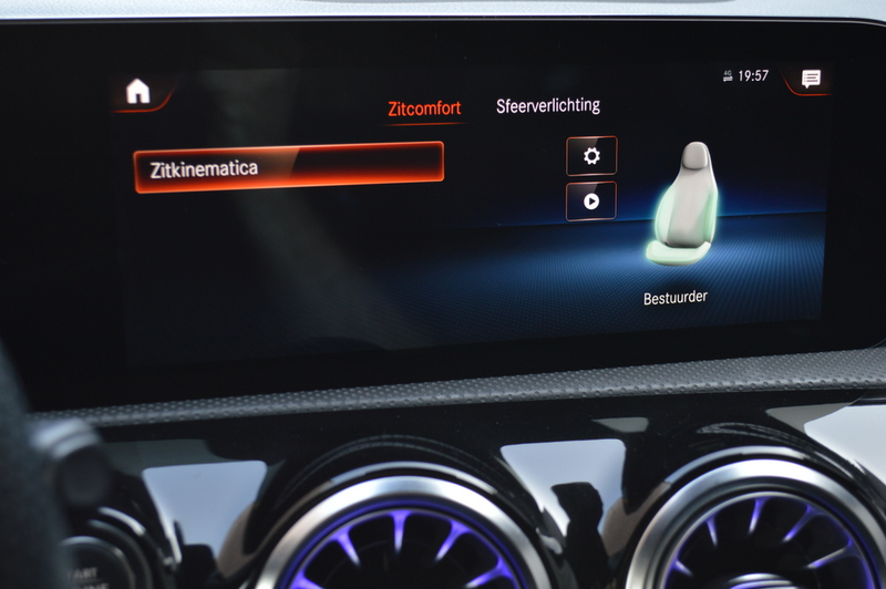Mercedes-Benz CLA 250 Shooting Brake e AMG Multibeam Panorama Memory Bur — photo 21