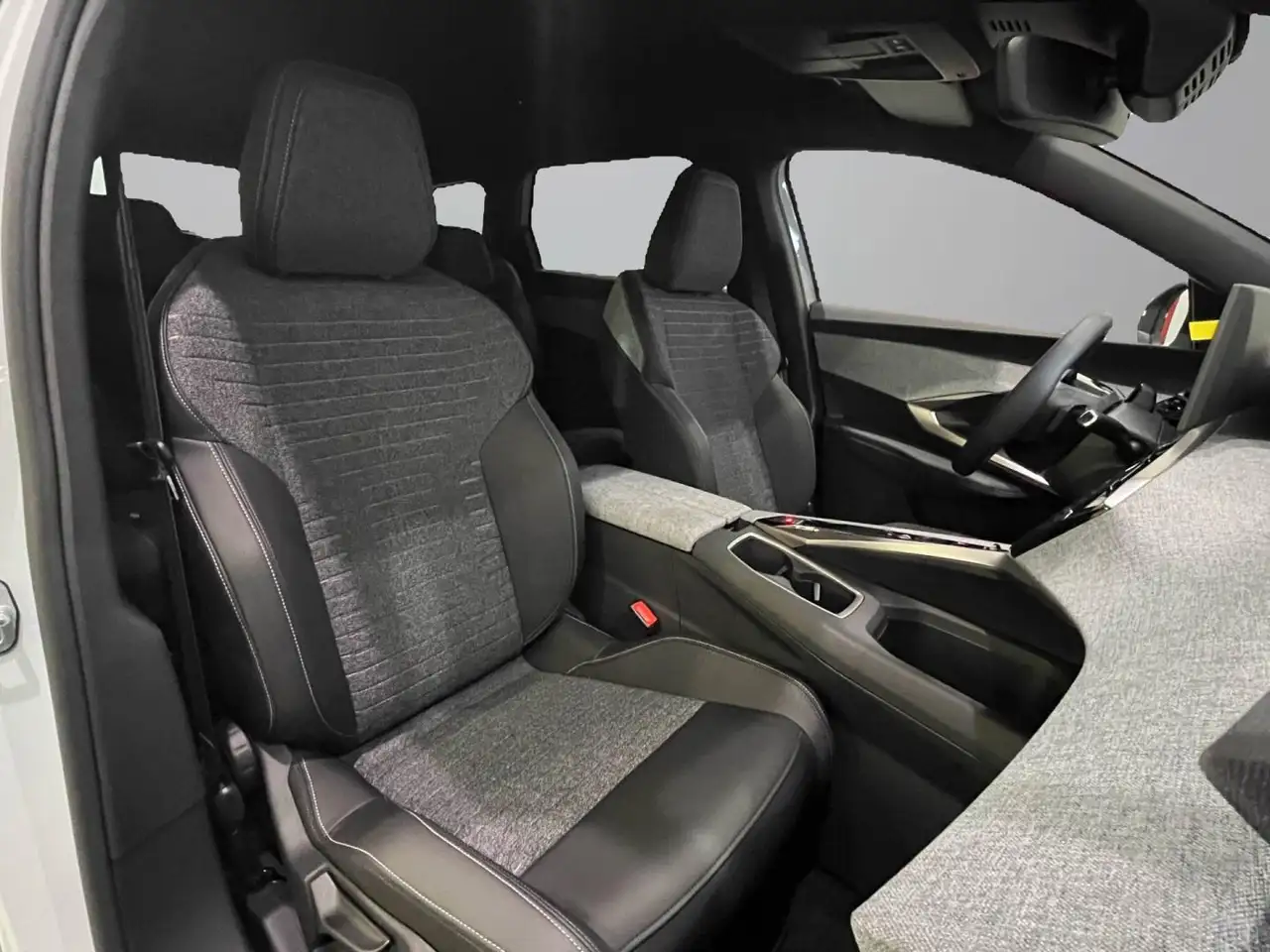 Peugeot 5008 2026 — фото 14
