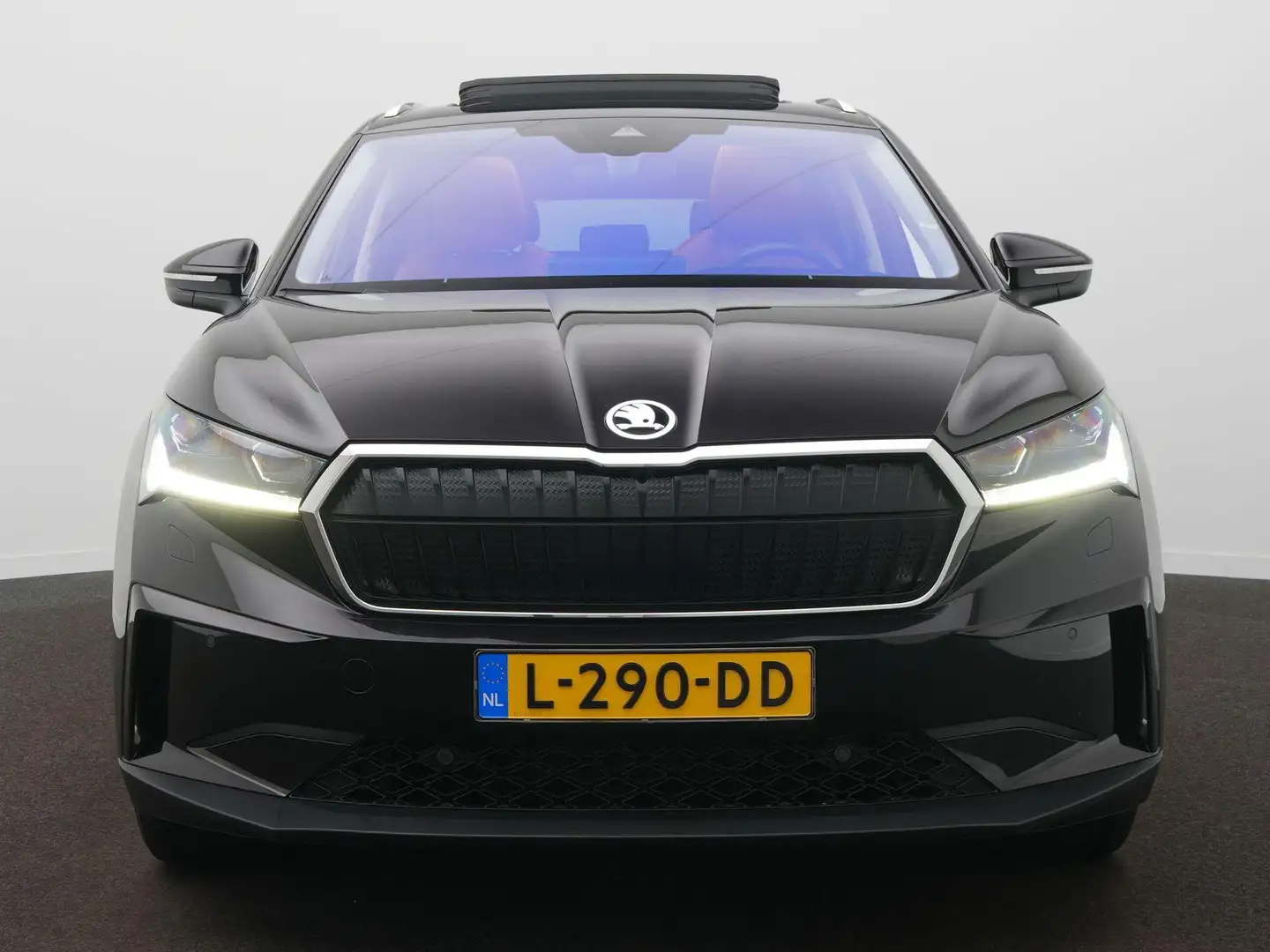 Skoda Enyaq iV 80 / Elek. Trekhaak / Panodak / Leder / Elek. S Zwart - 2