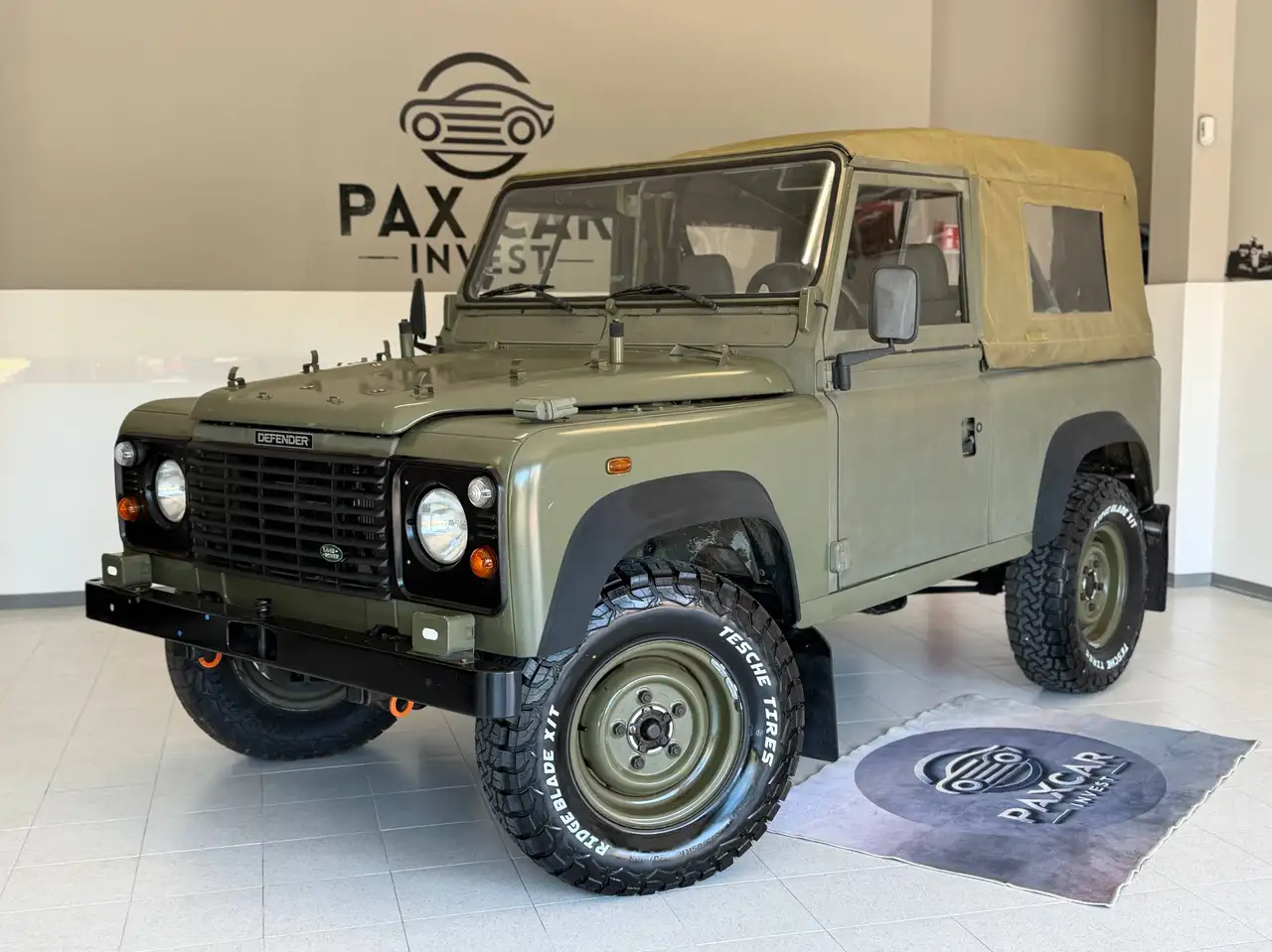 Land Rover Defender 90 2.5 Tdi Soft-top 24V EX MILITARE ''SU ORDINAZIONE'', foto 1