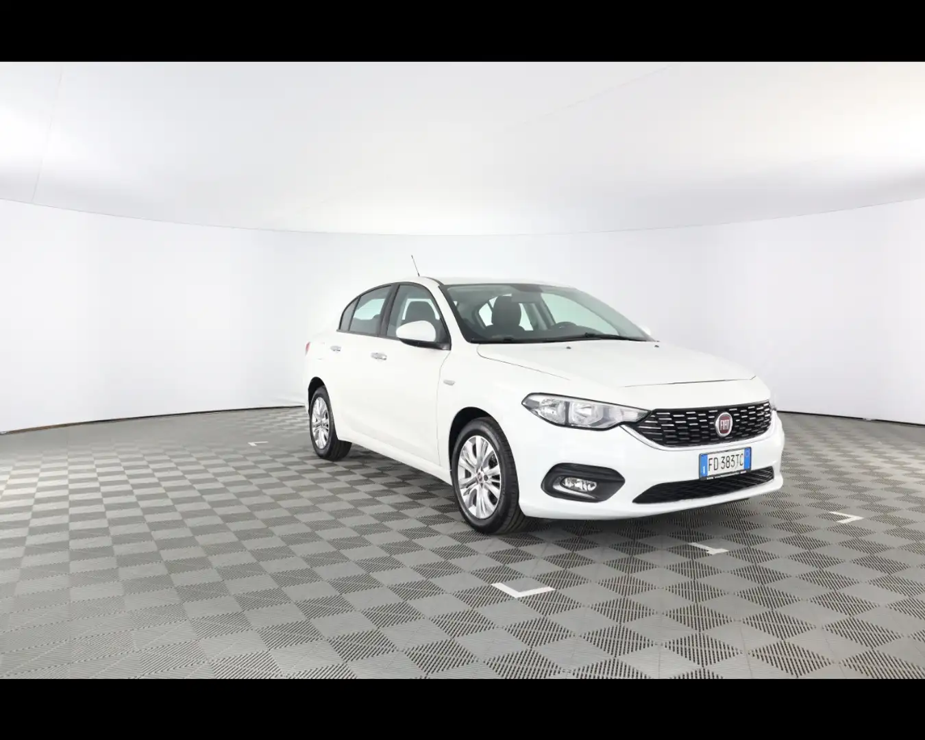 Fiat Tipo 4 Porte 1.4  Easy Bianco - 2