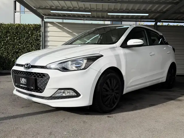Hyundai i20 i20 1,1 CRDi Limited Plus Start/Stopp Automatik