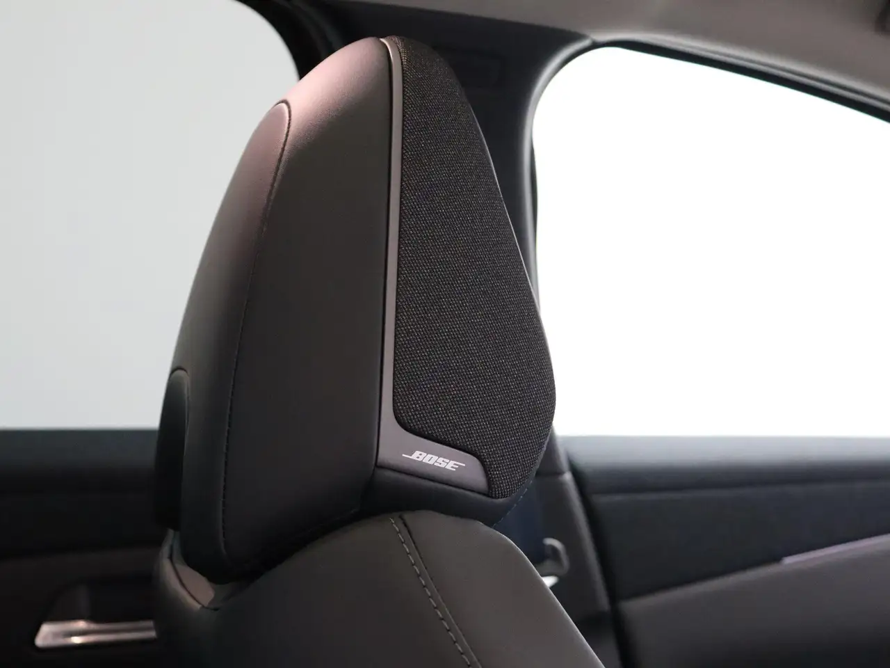 Nissan Leaf 2026 — фото 14