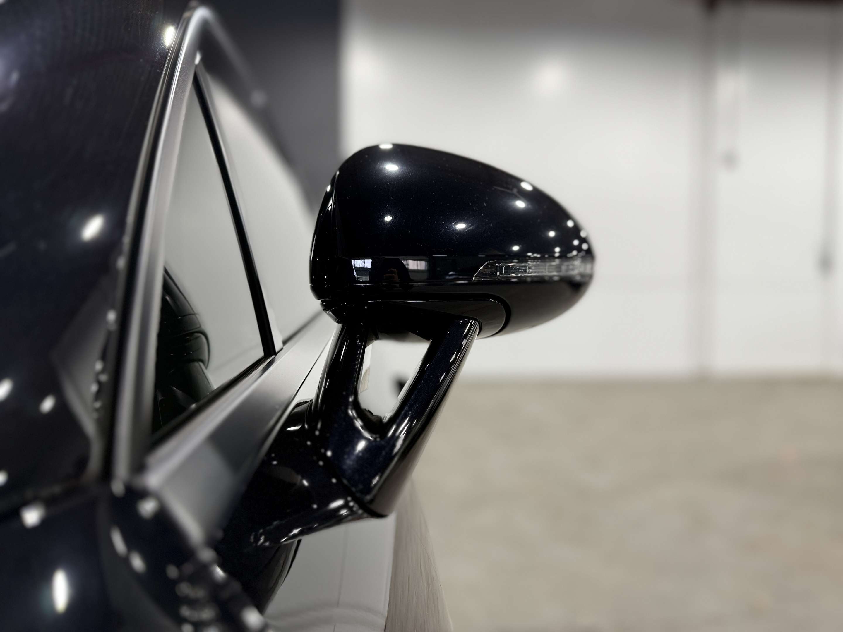 2022 Porsche Macan Base alt 4