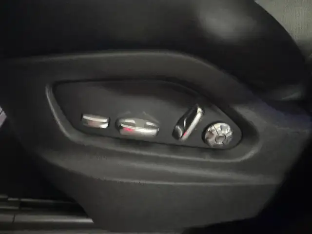 Porsche Cayenne view 15