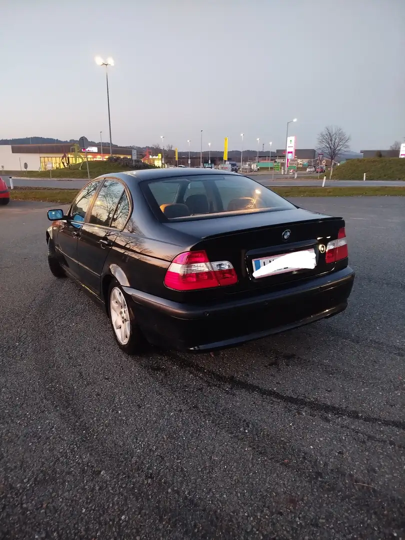 BMW 318 318d - 1