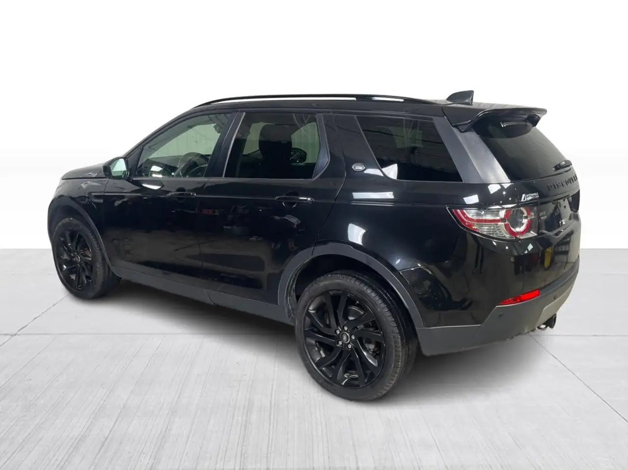 Land Rover Discovery Sport снимка Land Rover Discovery Sport