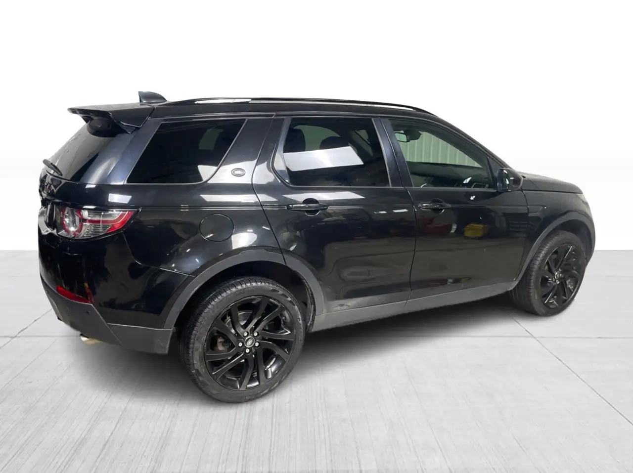 Land Rover Discovery Sport снимка Land Rover Discovery Sport
