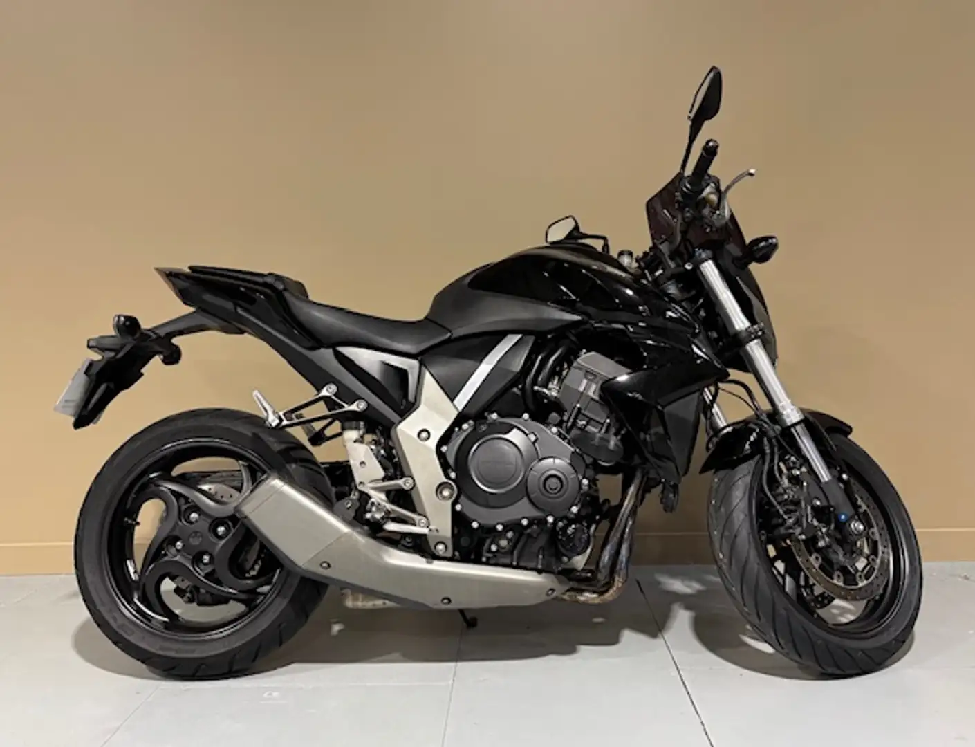 Honda CB 1000 Czarny - 1