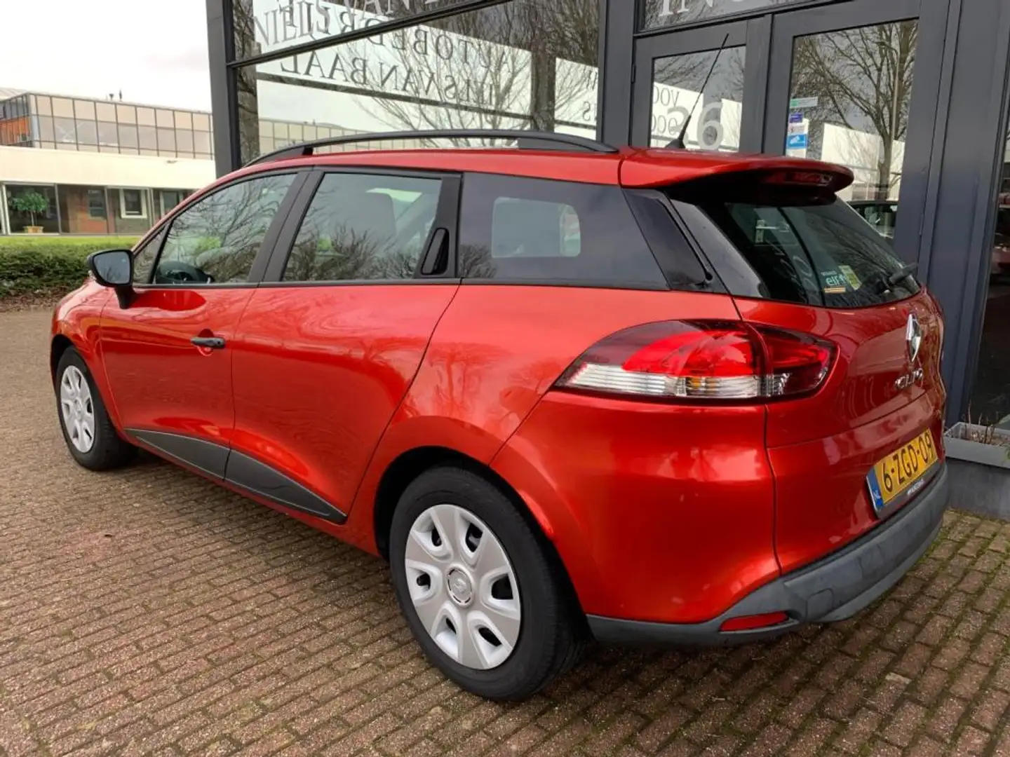 Renault Clio Estate 0.9 TCe Authentique Airco/Cruise/112Dkm Rouge - 2