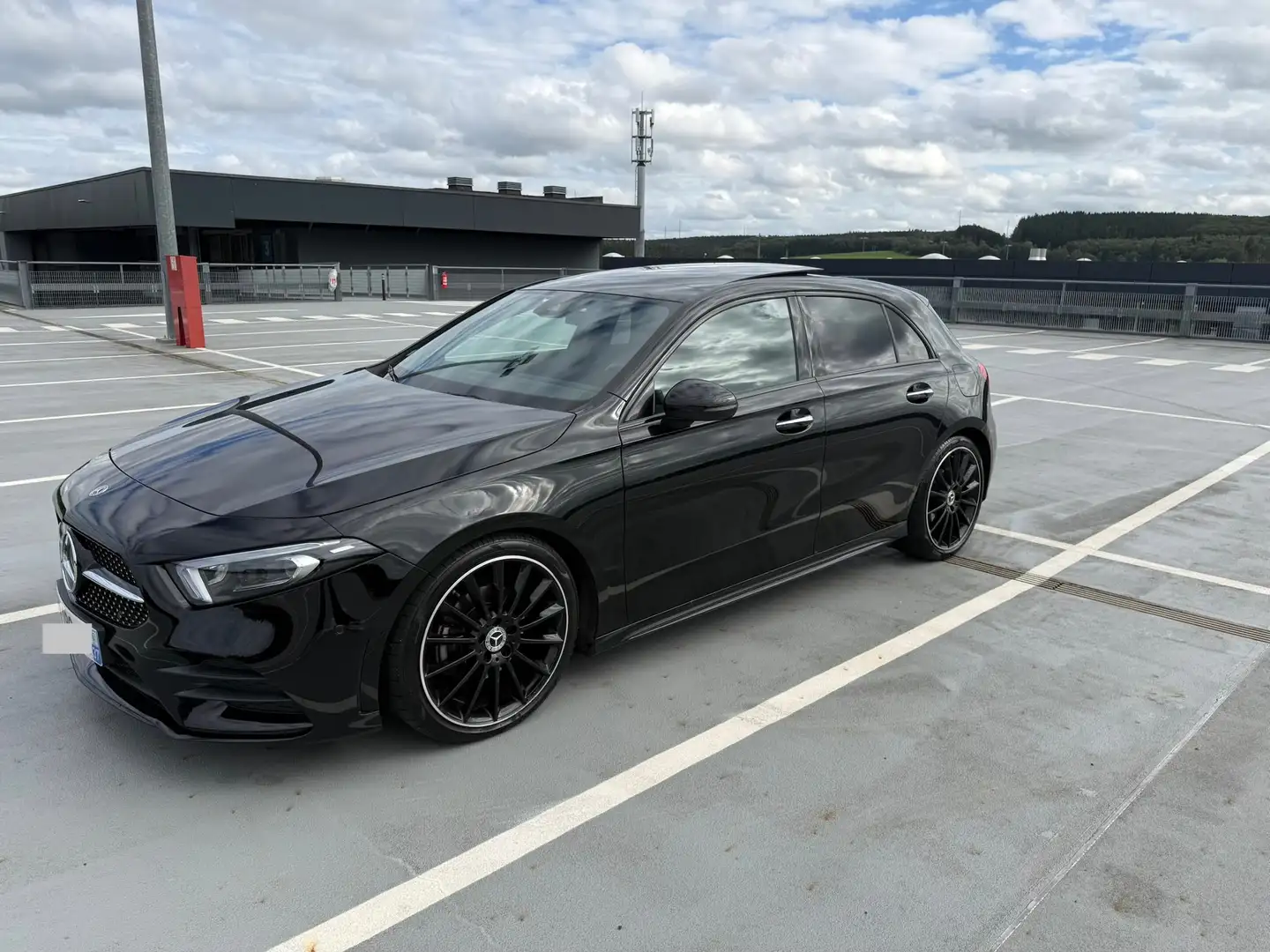 Mercedes-Benz A 200 A 200 d 4Matic 8G-DCT AMG Line Noir - 2