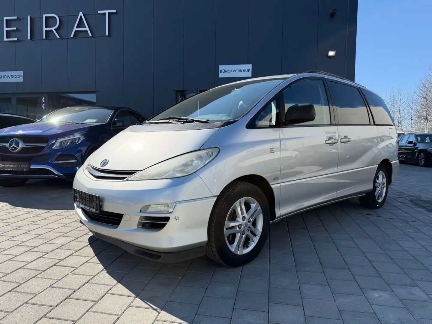Toyota Previa 2.4 Executive Klimaauto./Pano-Dach/6-Sitz Silber - 1