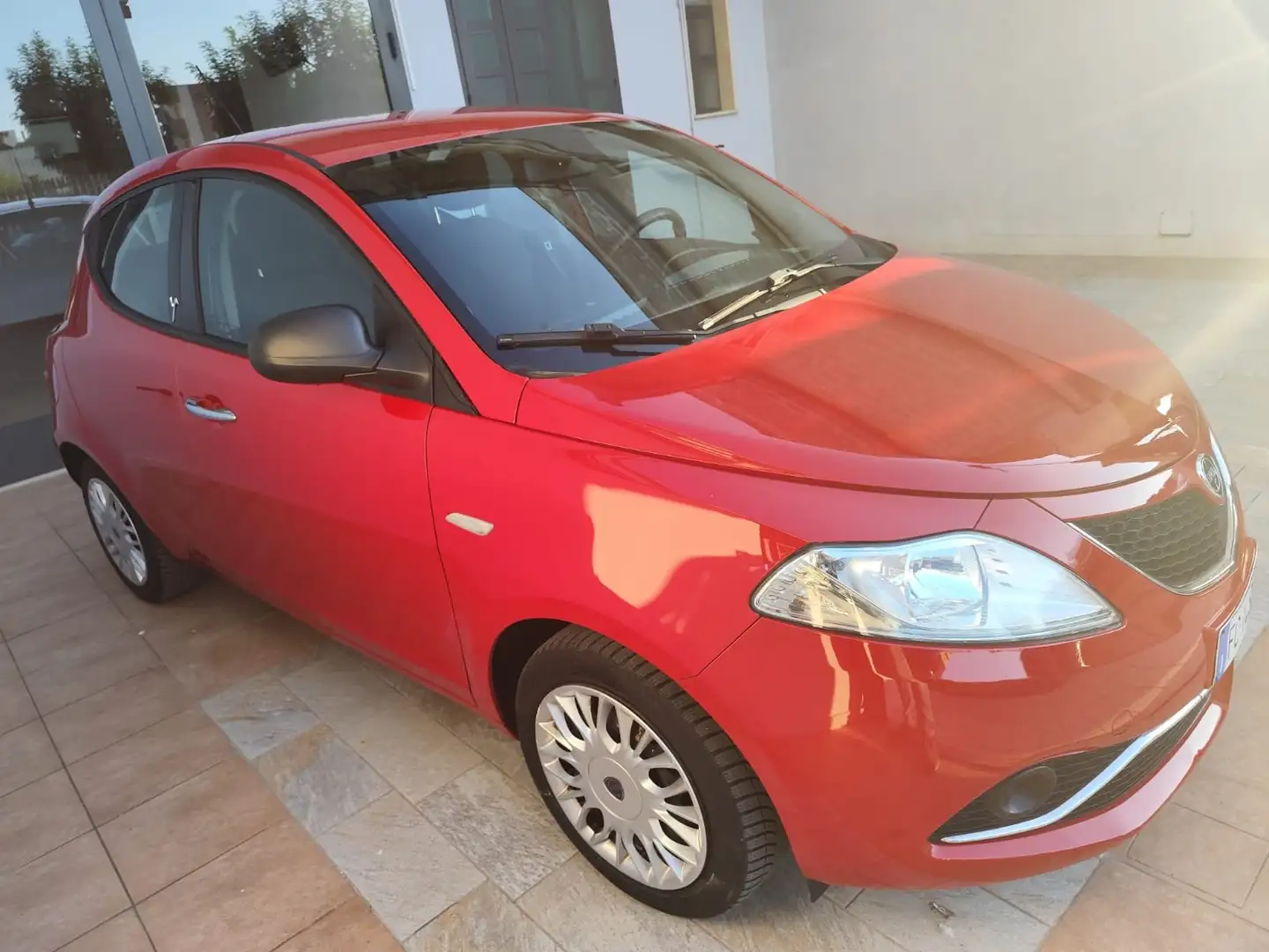 Lancia Ypsilon Ypsilon III 2011 1.2 69  cv Rot - 2