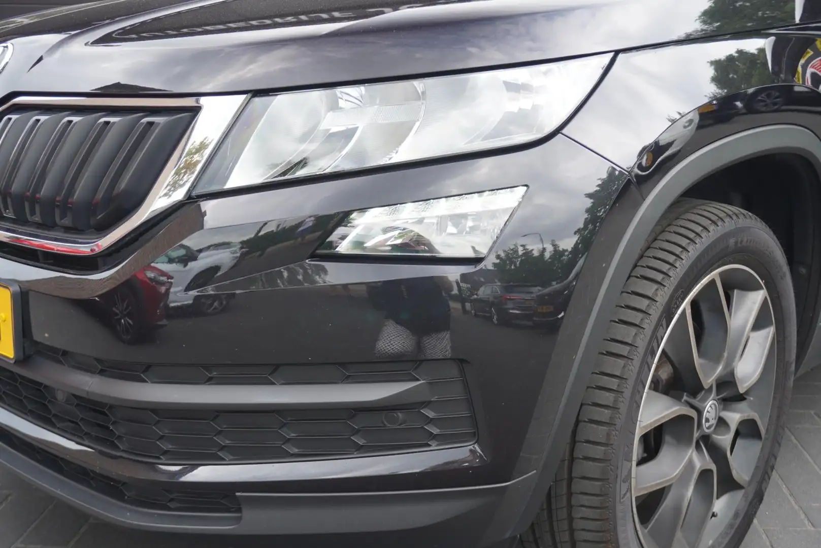 Skoda Kodiaq 1.5 TSI Ambition Aut/Camera/Elek.Trekhaak/Navi/CC/ Noir - 2