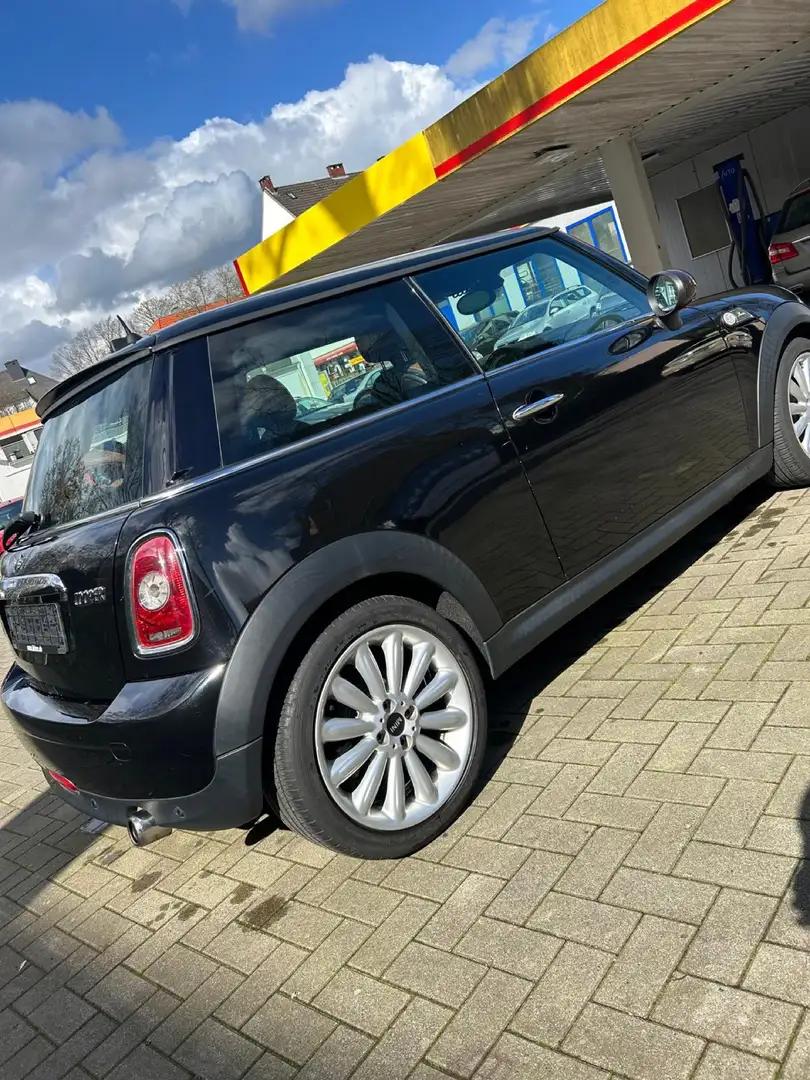 MINI Cooper 50 Mayfair - 2