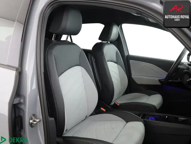 Volkswagen Id.3 view 11
