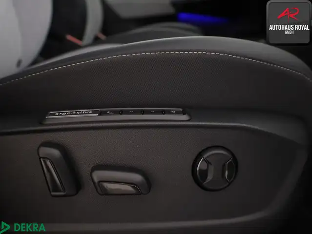 Volkswagen Id.3 view 12