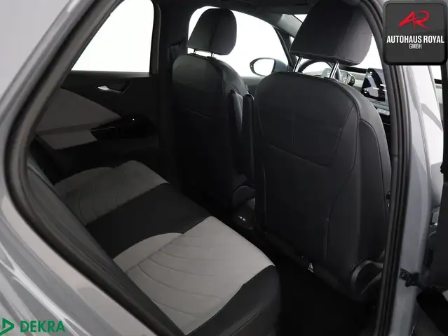 Volkswagen Id.3 view 13