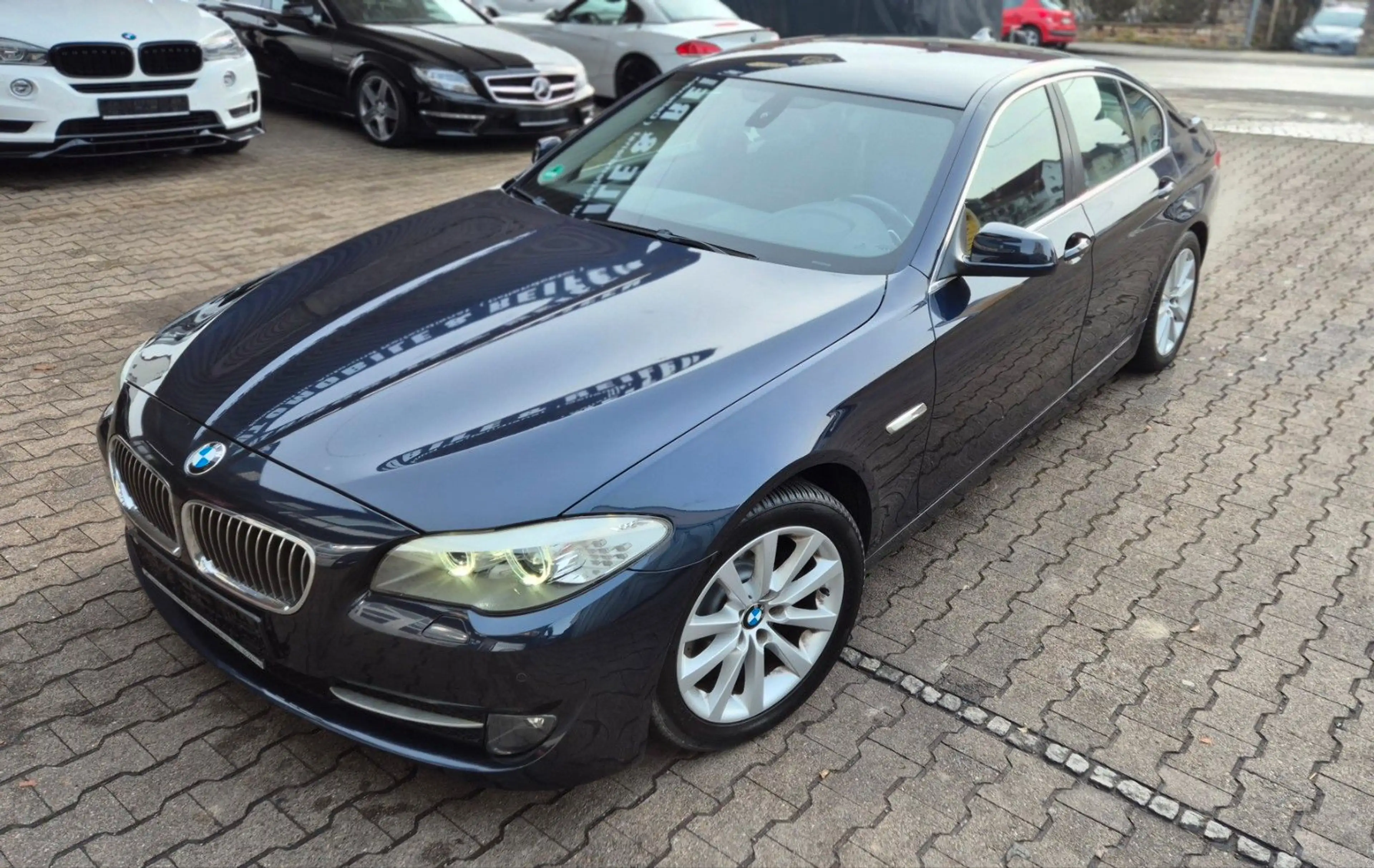 BMW 523 iA Leder-Navi-Inspektion Neu-1.Hand — photo 4