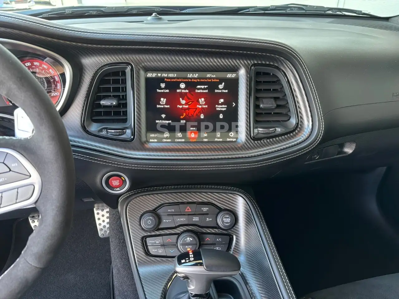 Dodge Challenger 2024 — фото 12