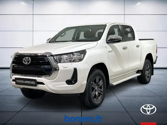 Toyota Hilux 2.4 d-4d double cab Lounge 4wd auto