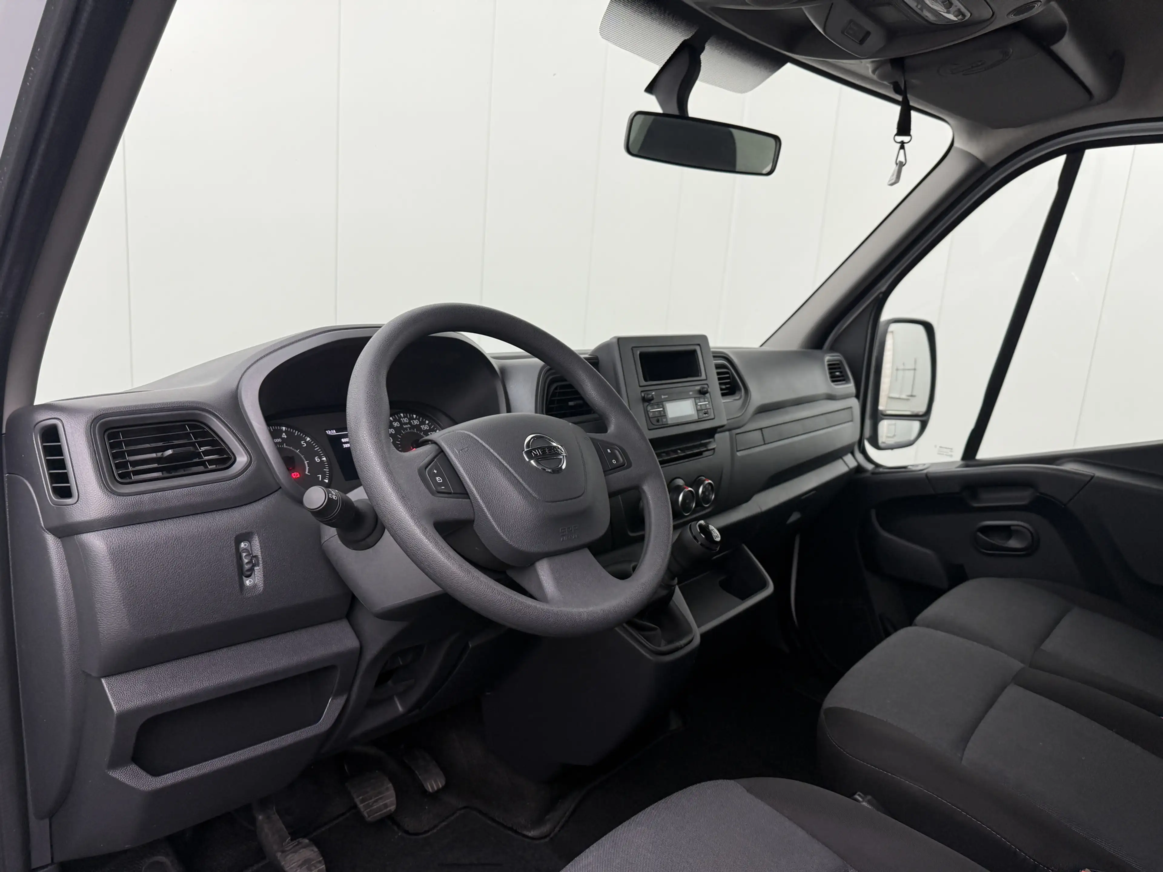 Nissan Interstar 2.3DCI 165PK Dubbellucht Bakwagen+Laadklep | Daksp — photo 3