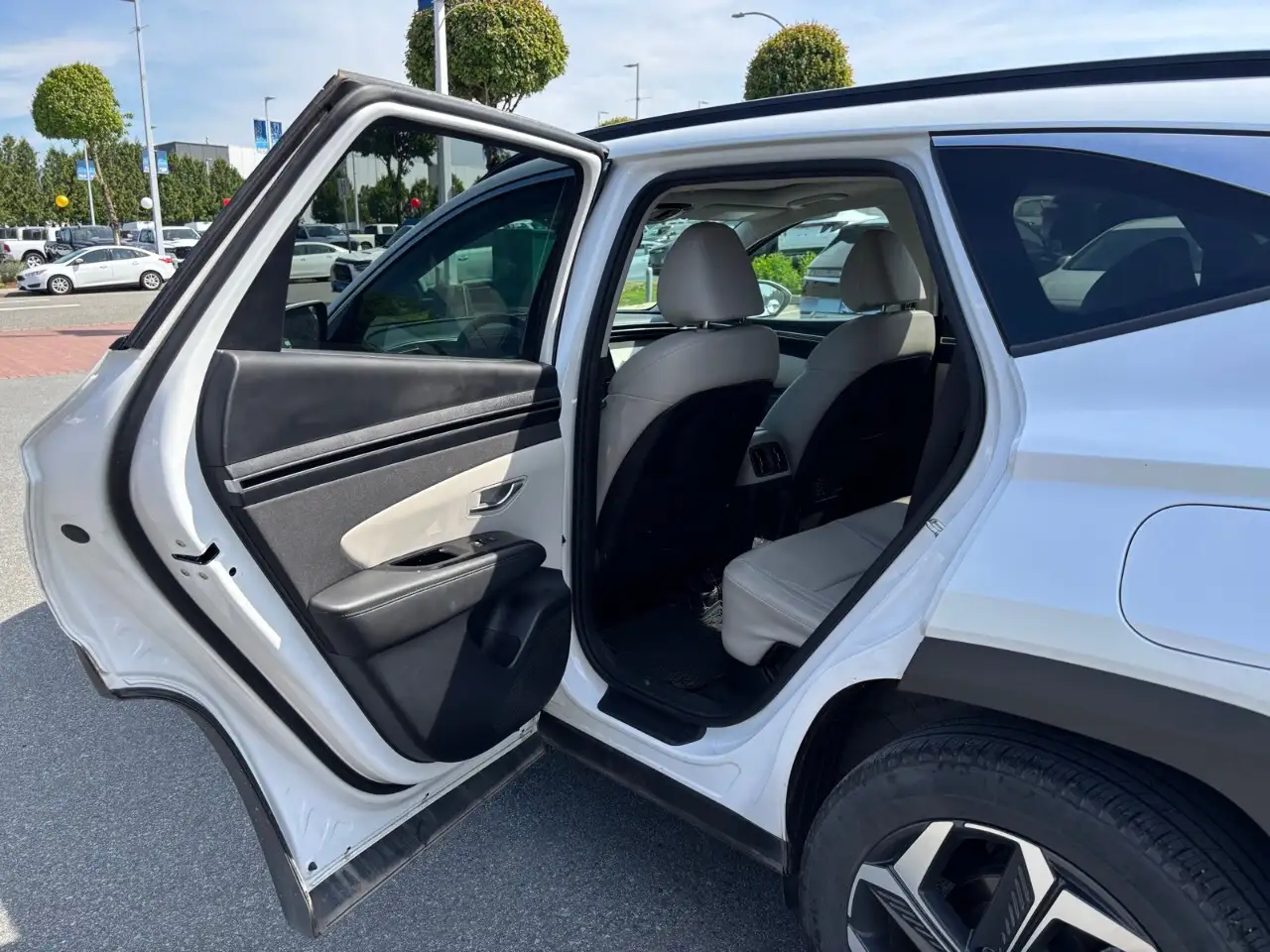 Hyundai TUCSON снимка Hyundai TUCSON