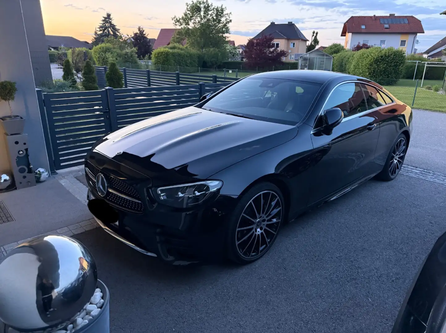 Mercedes-Benz E 200 Aut. - 1