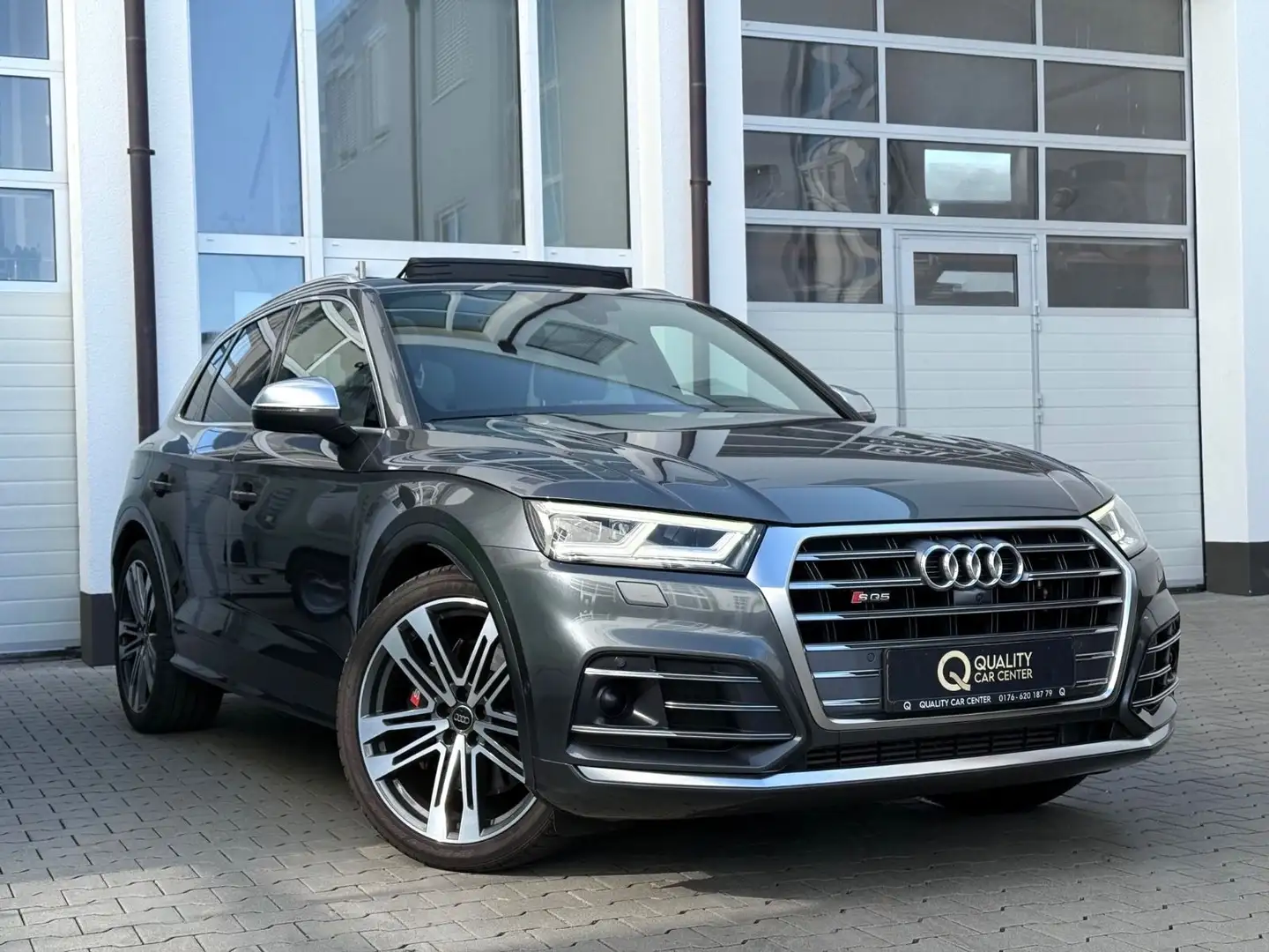 Audi SQ5 3.0 TDI Quattro *VOLL*CARBON*PANO*AHK*ACC* Grijs - 1