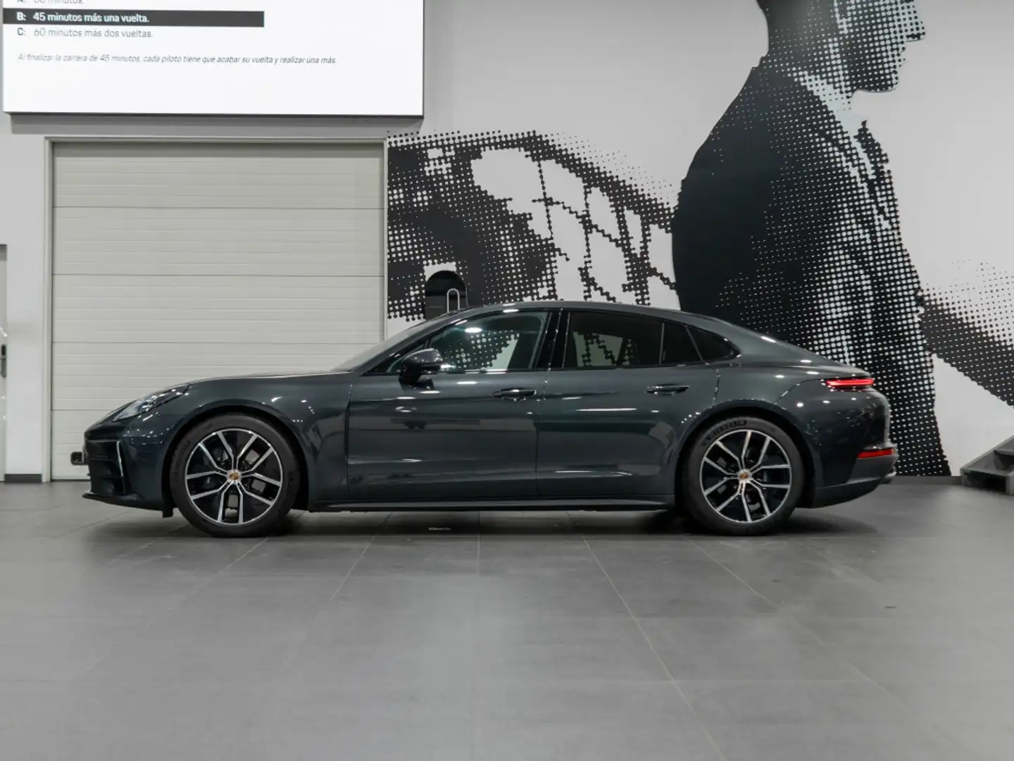Porsche Panamera Aut. Grijs - 2