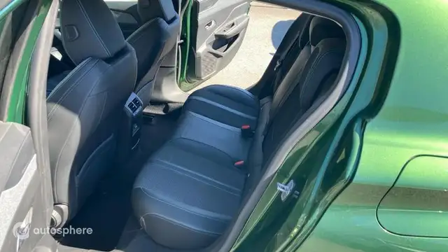 Peugeot 308 view 13