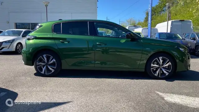 Peugeot 308 view 4