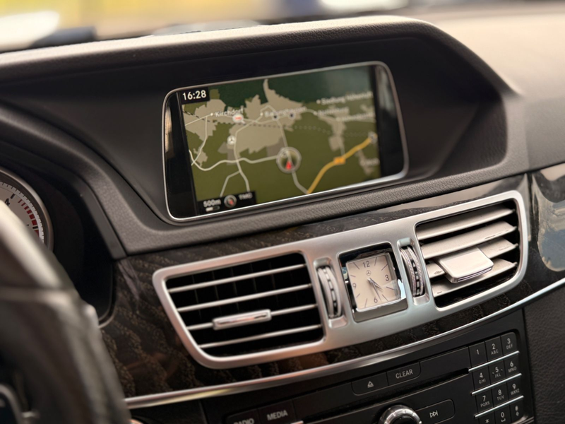 Mercedes-Benz E 350 T-Modell BlueTec LED Navi — photo 8