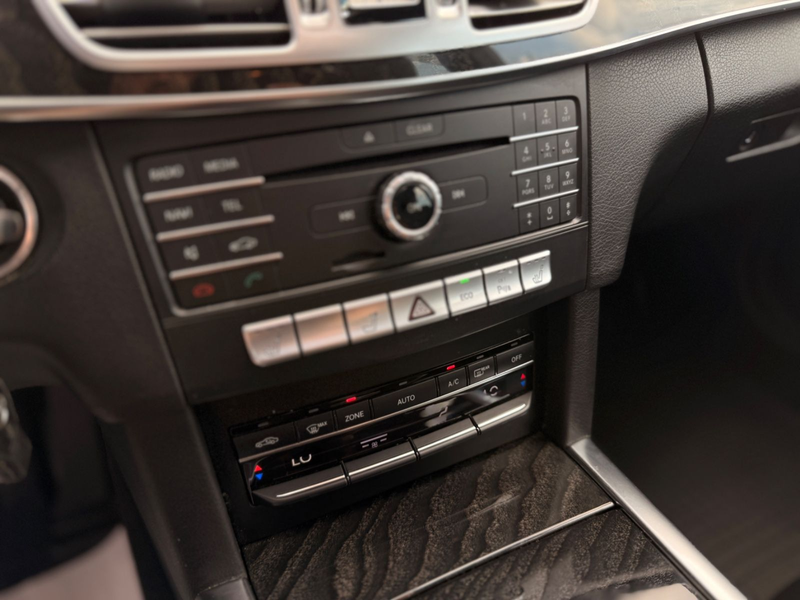 Mercedes-Benz E 350 T-Modell BlueTec LED Navi — photo 9