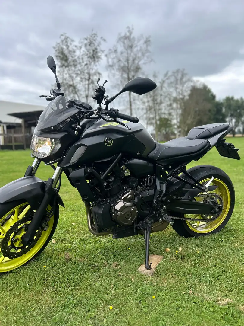 Yamaha MT-07 - 1