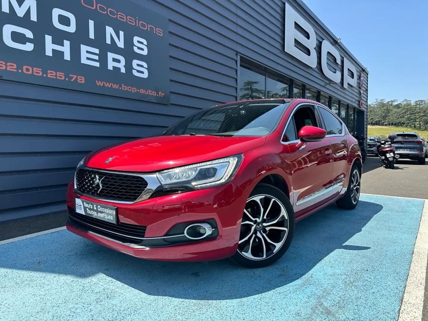 DS Automobiles DS 4 BLUEHDI 120CH SPORT CHIC S\u0026S Rood - 1