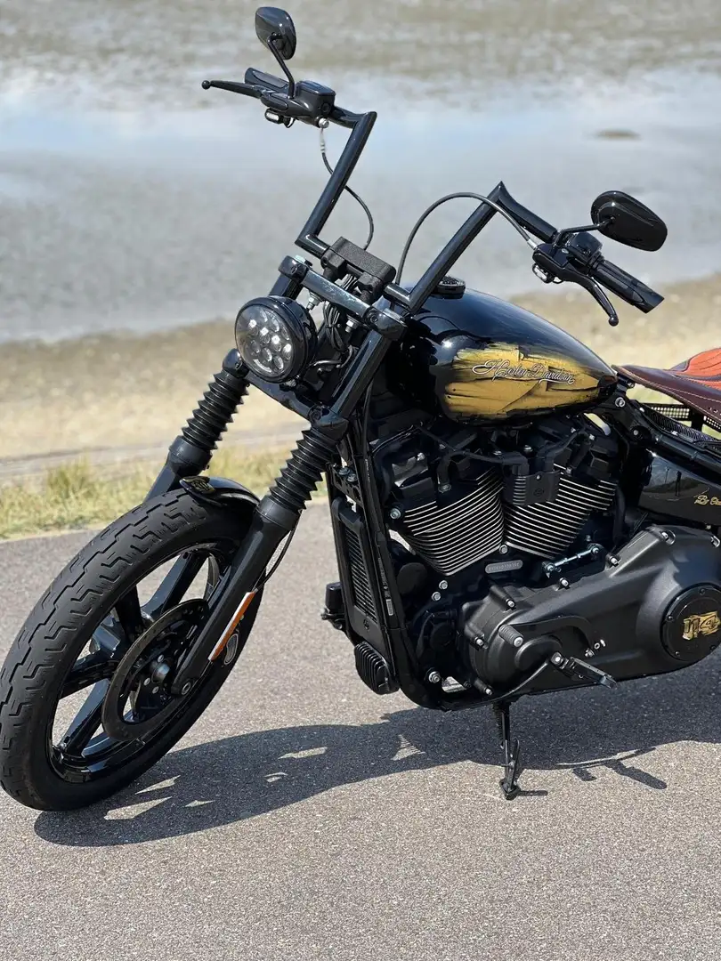 Harley-Davidson Custom Bike FXBBS Noir - 2